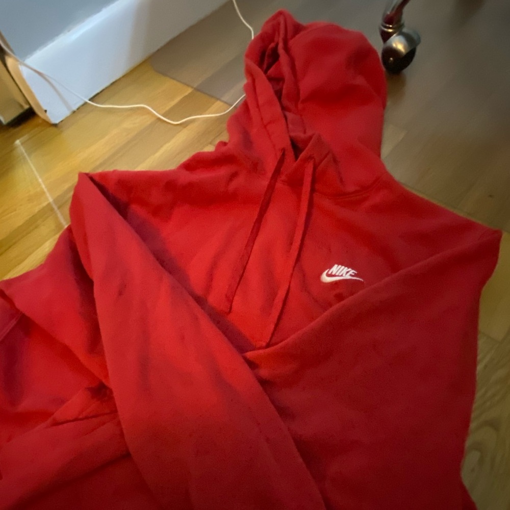 Red Nike Sportswear Club Fleece